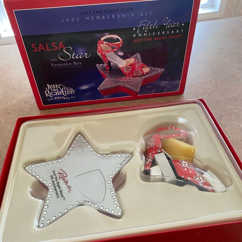 Just The Right Shoe Salsa Star 5 year anniversary 2003 with keepsake box